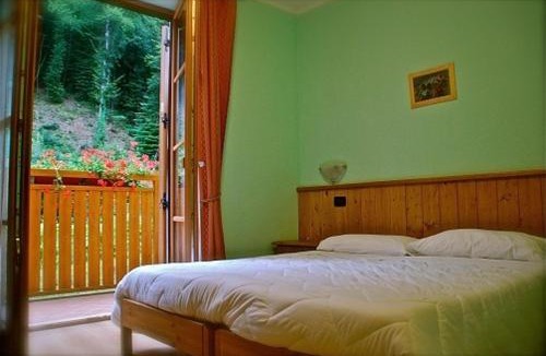 Bleggio Inferiore House | Picchio affittacamere