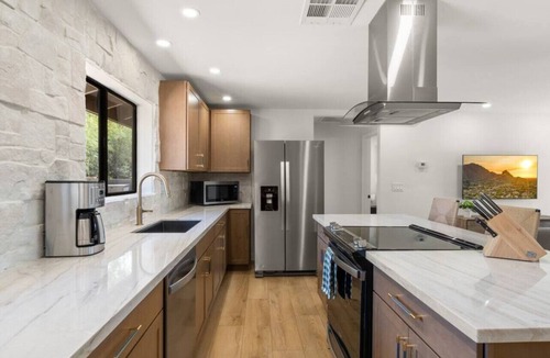 Paradise Valley Village House | Pickleball | Basketball | Game Room | Golf Course