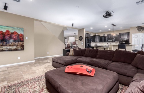 San Tan Valley House | Piece of Paradise brings peace home.