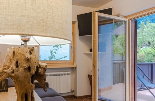 Giustino Apartment | PINZOLO TWO-ROOM APARTMENT 4 BEDS - WIFI AND TERRACE