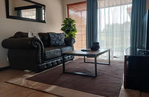 Newcastle Apartment | Pioneer Retreat Apartment