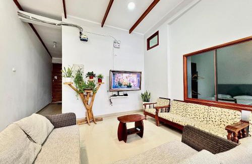 La Banda de Shilcayo House | Piscina Privada Casa a 5Min centro 3HAB con A/C