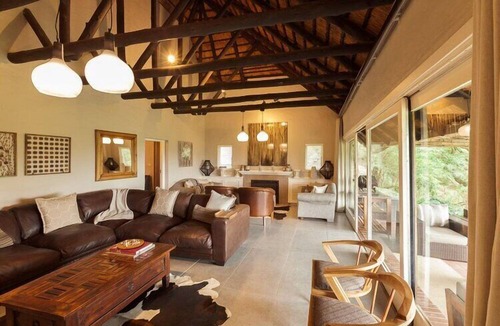 uMngeni House | Pleasant Places by Sanaandi