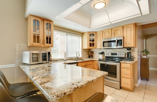 Fountain Hills Condo | Pool Access & Mtn-View Balcony: Fountain Hills Gem