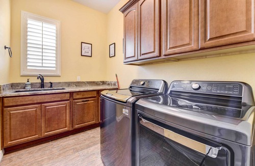 Queen Creek House | Pool, BBQ & Bar: Family Home in Queen Creek