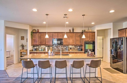 San Tan Valley House | Pool & Covered Patio: Family Gem in San Tan Valley