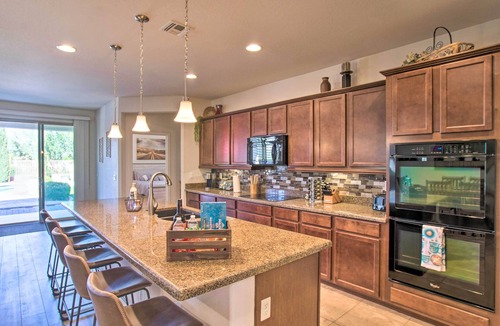 San Tan Valley House | Pool & Covered Patio: Family Gem in San Tan Valley