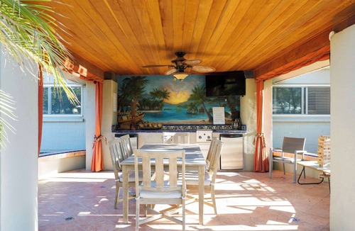 Pointe Scottsdale House | Pool Spa Golf Basketball Court