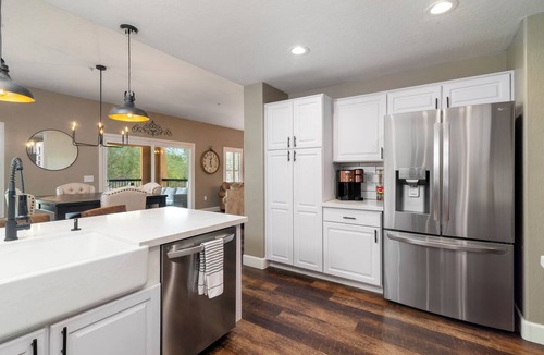 North Scottsdale Condo | Premier Gated Luxury 2BR + Office | Mountain Views
