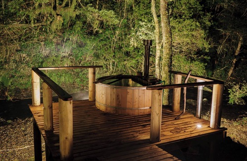 Puyehue Cabin | Premium cabin with tinaja in native forest