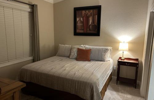Deer Valley House | Pristine Top Floor Condo With Access To Clubhouse & Pools