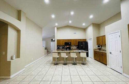 El Mirage House | Private heated Pool and Spa! 4 bdrm, 2 bath beautiful and spacious house!