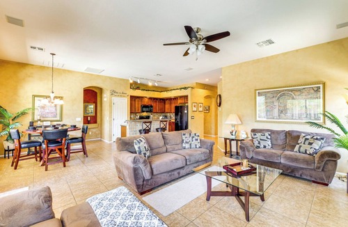 Maricopa House | Private Hot Tub: Pet-Friendly Maricopa Escape!