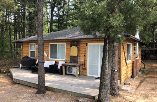 Arkdale Cabin | Private Lakefront - fall colors! fish, hike,boat, fire-pit, kayak,pets,UTV,VBQ