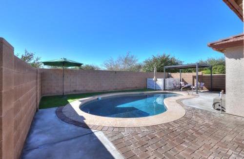Maricopa House | Private Mini Serene Oasis with Pool