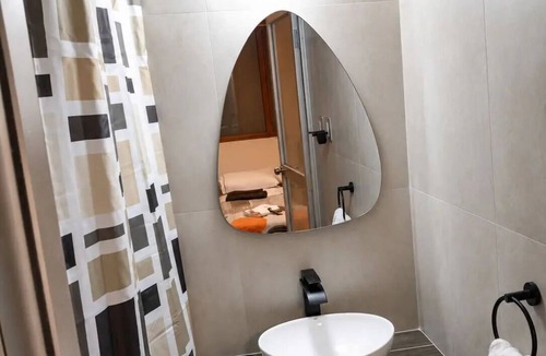 Historical Center Bed & Breakfast | Private Rooms Across from the Plaza de Armas, Private Bathroom, Beautiful View 4