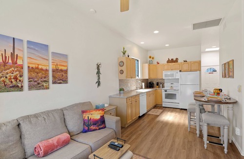 Sunset Manor Villa | Private villa w/King & Queen beds Oro Valley & NW Tucson area