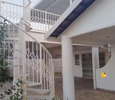 Ladysmith House | Protea Guest house