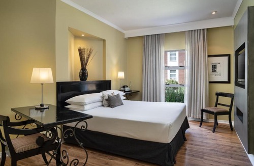 Brandwag Hotel | Protea Hotel by Marriott Bloemfontein