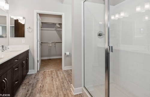 Desert Ridge Apartment | PURE SUITES Lux 2 Bed Desert Ridge 2 Heated Pools Gym