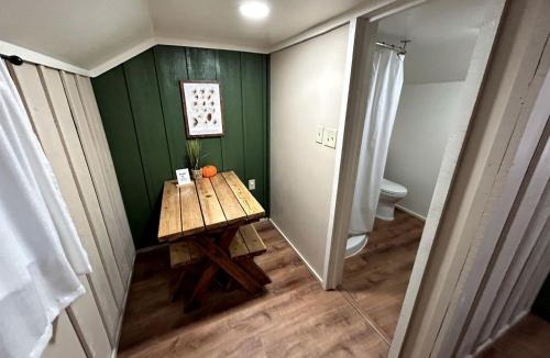 Christopher Creek House | Quaint and Charming Cabin with Fireplace near Christopher Creek, Payson, Arizona