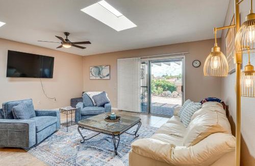 Green Valley House | Quiet Townhome w/Mountain Views in Green Valley