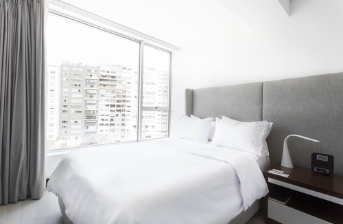 Petit Jean Ocharan Hotel | Radisson Hotel Decapolis Miraflores