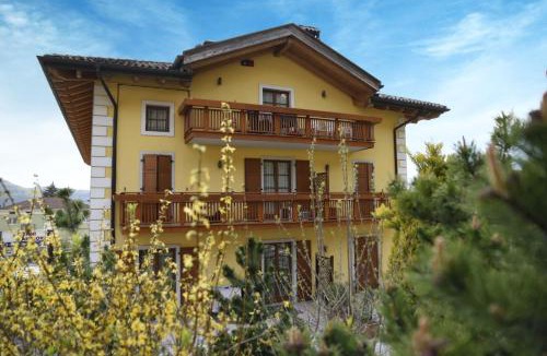 Rovereto Apartment | RAINBOW
