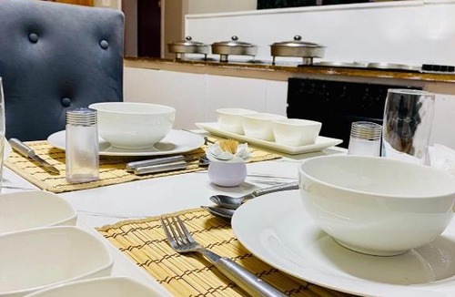 Universitas Bed & Breakfast | Rainbow Palace