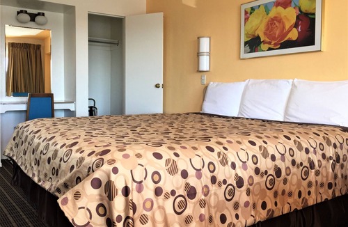 Kingman Hotel | Ramblin Rose Motel