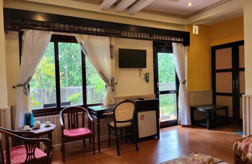 East Ham Tien Beach Hotel | Rang Garden Hill Side Resort