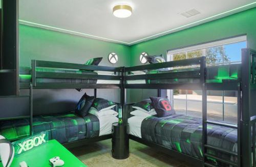 Casa Grande Villa | Recharge Ultimate Game Room Theater Heated Pool