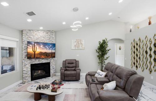 Casa Grande Villa | Recharge Ultimate Game Room Theater Heated Pool