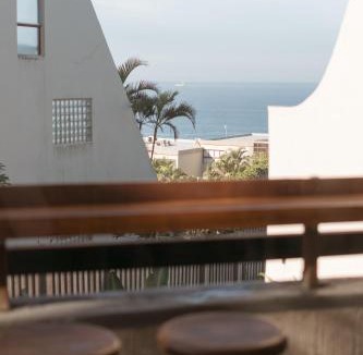 Umdloti Apartment | Relaxing Seaview Apartment in Umdloti