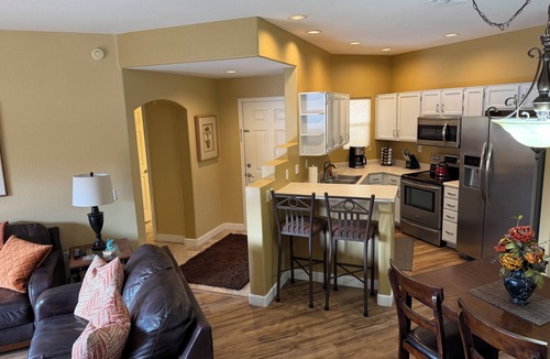 North Mountain Condo | Remodeled Gated Unit with Large Decks, 3 pools, Hot Tubs, Tennis, Pickleball