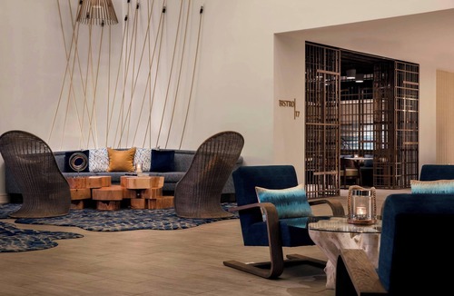 17th Street Causeway Hotel | Renaissance Fort Lauderdale Marina Hotel