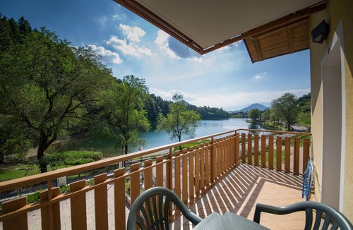 Canzolino House | Residence Hotel Miralago