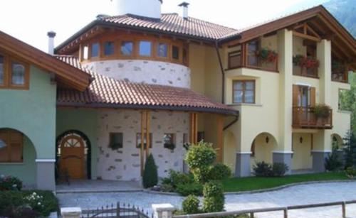 Croviana Apartment | Residence Il Giardino