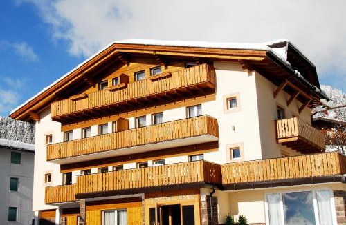 San Martino di Castrozza Apartment | Residence Adler