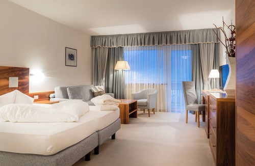 Silandro Bed & Breakfast | Residence Mathilda in the Vinschgau apple orchard - Refined & simple