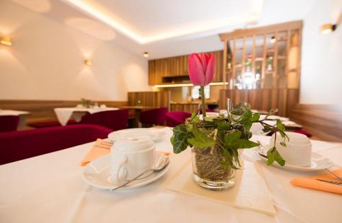 Caldaro Sulla Strada del Vino Apartment | Residence Sonneckhof