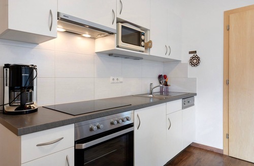 Lagundo Apartment | Residence Sonngart Apartment A8 with View of Merano, Shared Pool, Hot Tub, and Wi-Fi