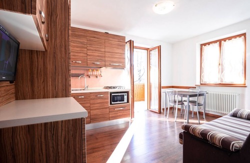 Ledro Apartment | Residence Toli Relax with outdoor heated Pool 30°