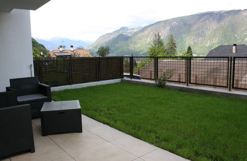 Nalles Apartment | Residence Weinberg 8, modern vacation apartment with a little something extra