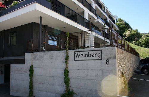 Nalles Apartment | Residence Weinberg 8, modern vacation apartment with a little something extra
