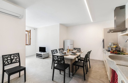 Arco Apartment | Residenza Al Ponte 2, Arco, Italy