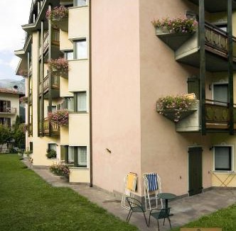 Ponte Arche Apartment | Residenza Artini