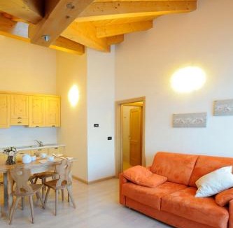 Ponte Arche Apartment | Residenza Casale