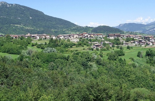 Brentonico Apartment | Residenza Maddalena in the Natural Park of Monte Baldo (Trento))
