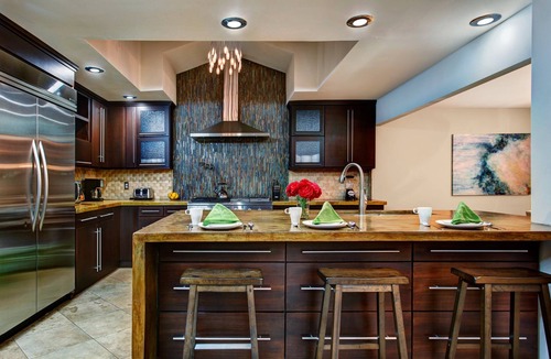Paradise Valley Village Villa | Resort-like w/Tennis, Bocci, Golf & Games Galore!